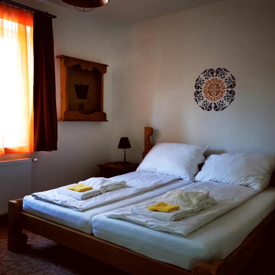 Bed and Breakfast Szabolcs Vezer Panzio Екстер'єр фото