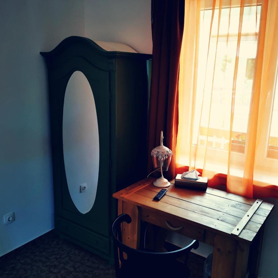 Bed and Breakfast Szabolcs Vezer Panzio Екстер'єр фото