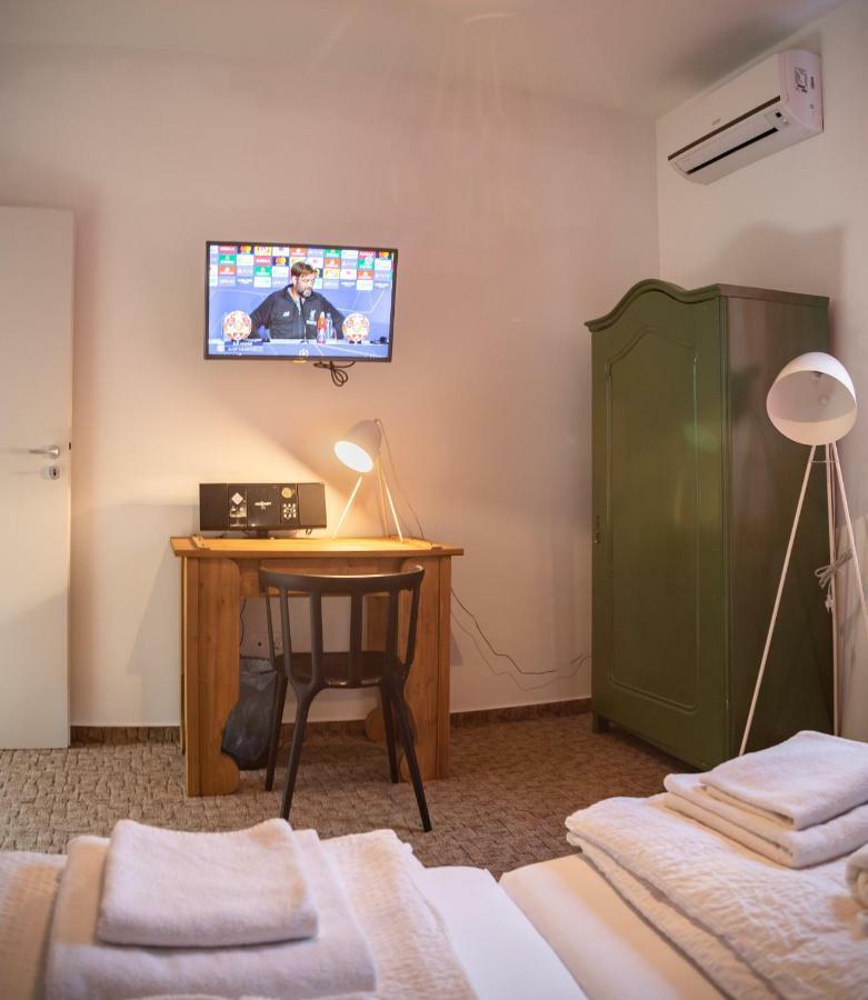 Bed and Breakfast Szabolcs Vezer Panzio Екстер'єр фото